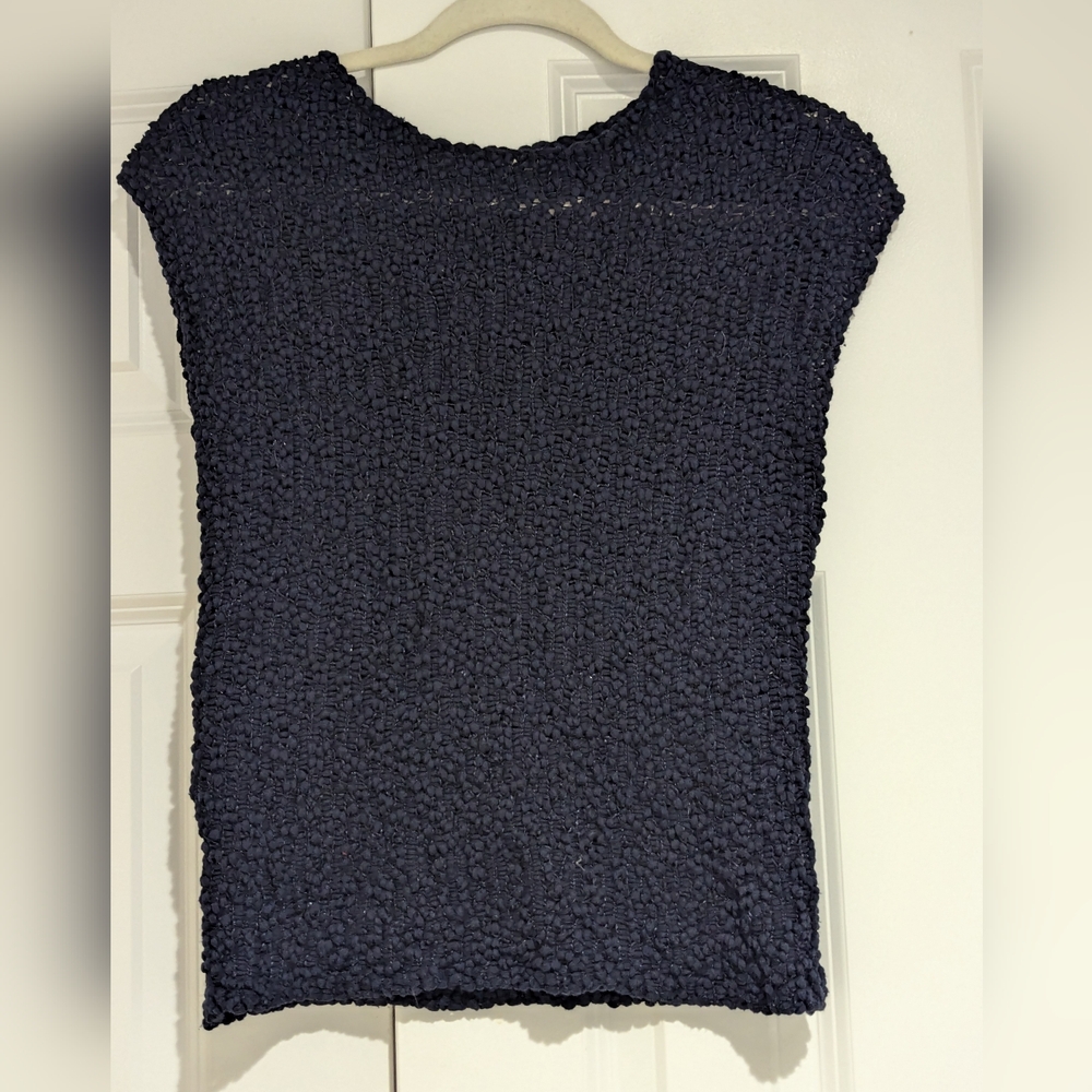 Sleeveless Sweater